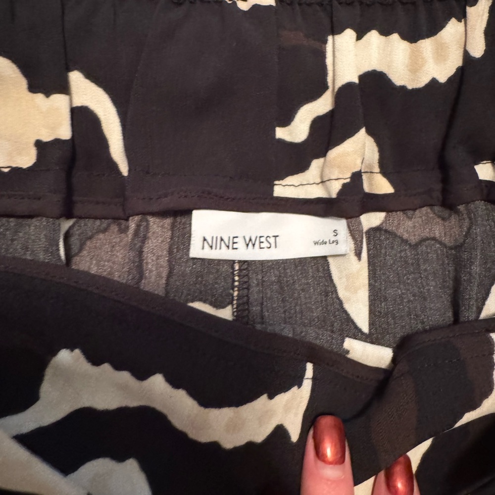Nine West soft pull on wide leg pants - 3 pair - Picture 2 of 6